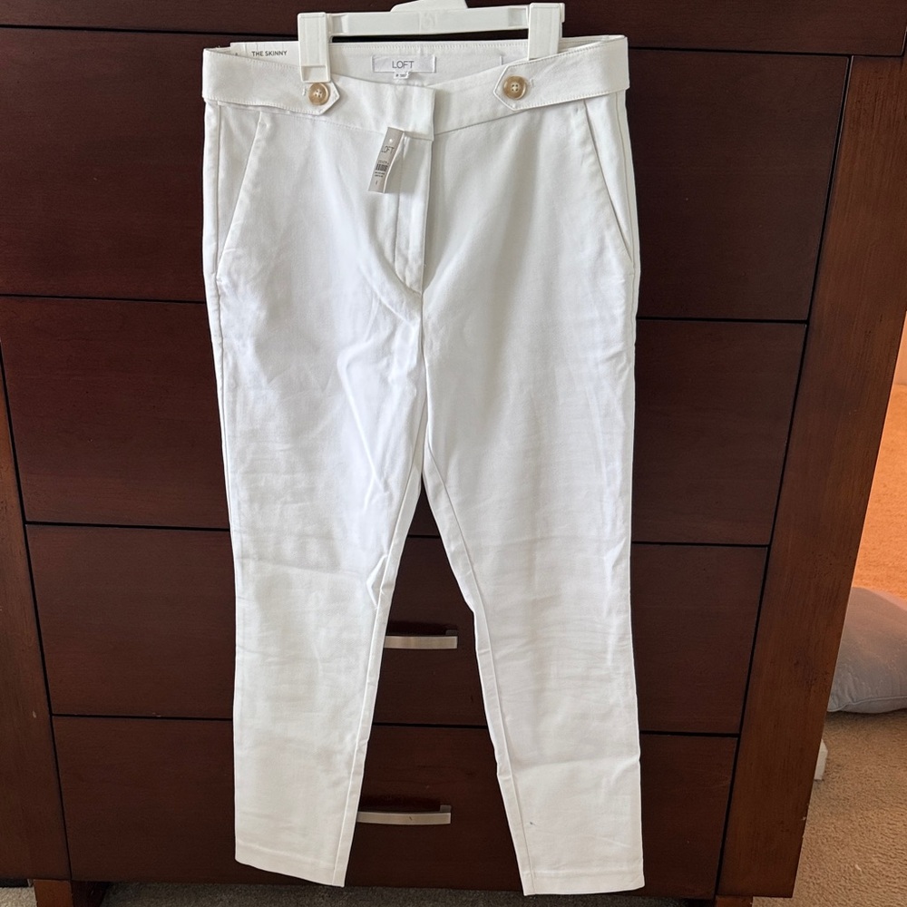 NWT- LOFT White skinny ankle pants